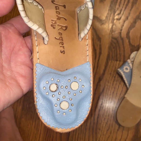 Jack Rogers, barely worn, size 8. - Picture 9 of 11